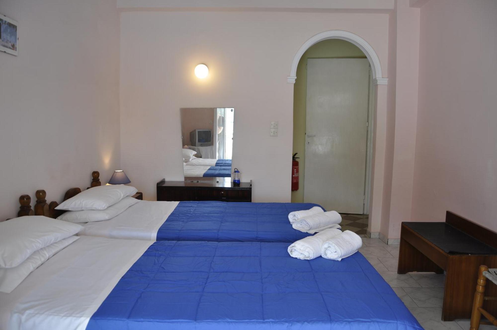 Molos Beach Apartments Paleokastritsa Buitenkant foto
